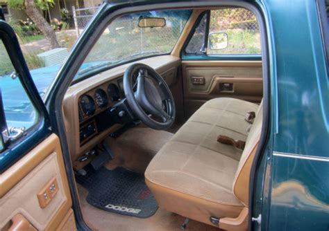 1993 Dodge Ramcharger Canyon Sport 2-Door 5.2L