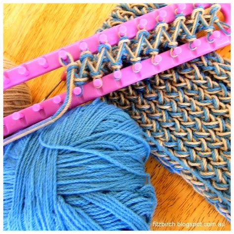 FitzBirch Crafts: Loom Knit Student Scarf