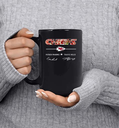 Chiefs Patrick Mahomes And Travis Kelce Signature Mug - Beeteeshop