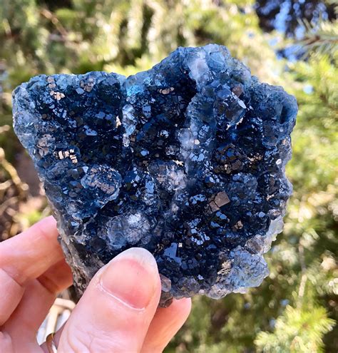 454g Vivid Blue Fluorite Crystal Cluster Mineral Display Specimen