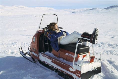 Carrie Fisher taking a break from filming The Empire Strikes Back (1979 ...