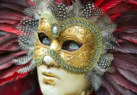 venetian style masks - Google Search | Carnival masks, Venetian ...