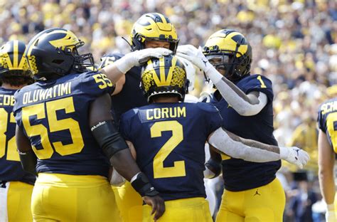 Highlights, gut reactions to Michigan Football win over UConn