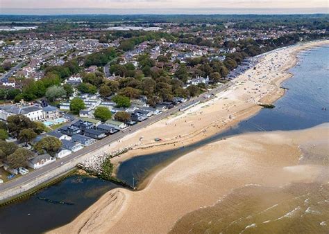 Sandhills Holiday Park in Christchurch, Dorset | Hoseasons