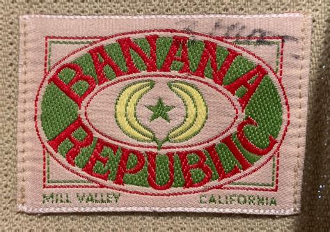 Banana Republic Clothing Tag and Logo Guide – Abandoned Republic