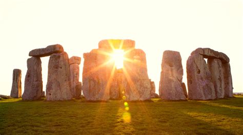 Stonehenge study: Origins of large sarsen stones traced by researchers