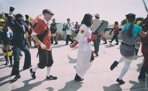 TF2 Conga Line Taunt Cosplay | WEBSITE: www.alexkayvisuals.c… | Flickr