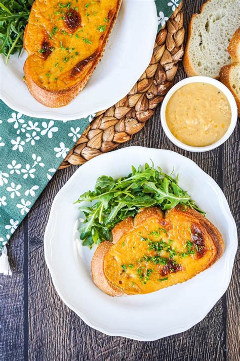 Welsh Rarebit (Welsh Cheese Toast) - Tara's Multicultural Table