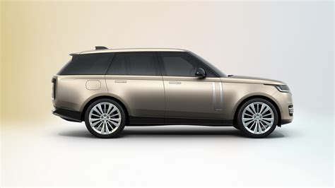 2022-2023-Range-Rover-SUV-26 - AVTOPLUS.mk