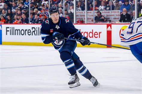 5 Moves Winnipeg Jets Should Make During the 2023 Offseason