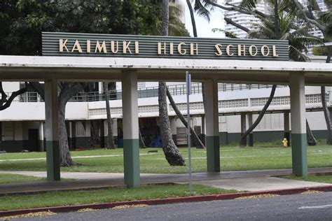 Power outage closes Kaimuki High School campus | Honolulu Star-Advertiser