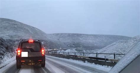 The Snake Pass is shut due to snow and ice on the route - Manchester ...