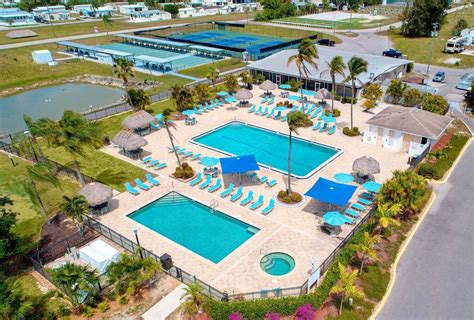 Gallery | Mobile Home & RV Resort near Fort Myers