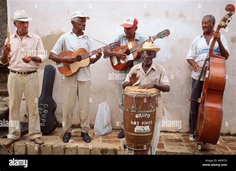 Calypso band hi-res stock photography and images - Alamy