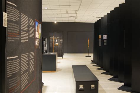 Traveling Museum Exhibit Highlights Infamous Walls, Their Roles in History | TTU