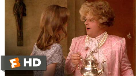 The Birdcage (8/10) Movie CLIP - Wigging Out (1996) HD - YouTube