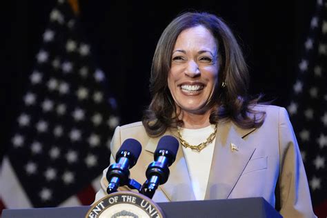 Kamala Harris' Popularity Reaches Record High - Newsweek