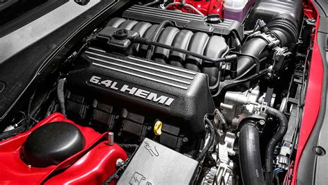 Hemi Engine: What is a Hemi Motor? Your Guide to the Hemispherical Motor | CarsGuide