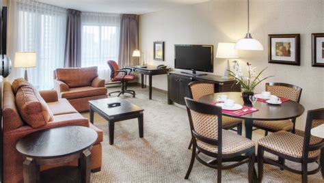 Les Suites Hotel, Ottawa - InnVest | InnVest