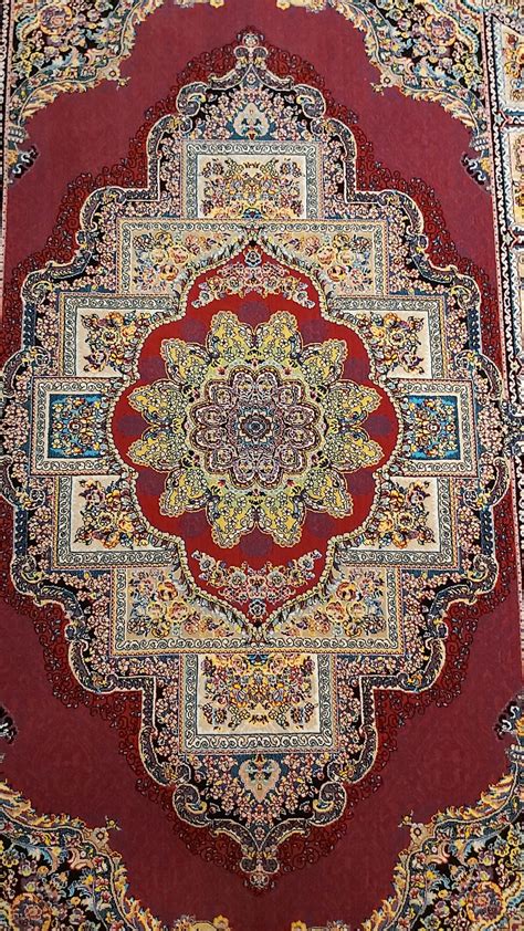 Persian Medallion Design - Dynasty Oriental Rugs