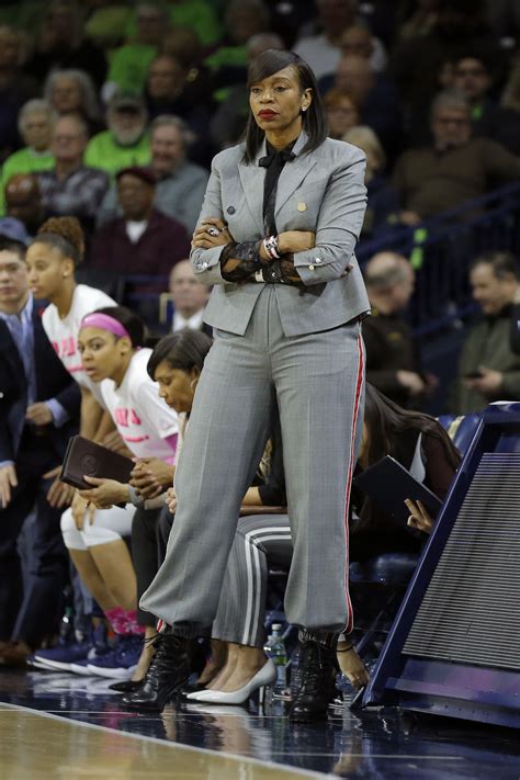 NCAAW: Rhyne Howard, No. 13 Kentucky visit Virginia on Saturday - Swish ...