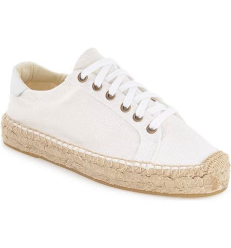 The 17 Best Canvas Sneakers for Summer | Who What Wear