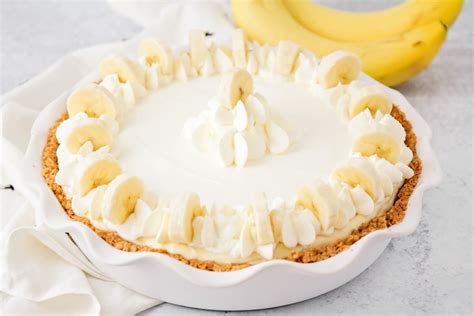 Banana Pudding Cheesecake {No Bake!} | Lil' Luna