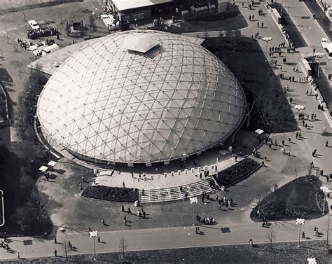 The 1964-1965 New York World's Fair - The World's Fair Pavilion