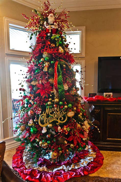 10+ Red Green Gold Christmas Tree