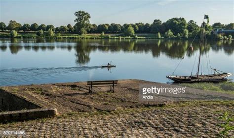 216 Loiret (River) Stock Photos, High-Res Pictures, and Images - Getty ...