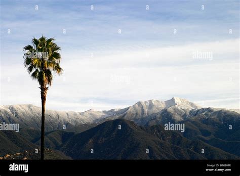 Ojai Snow High Resolution Stock Photography and Images - Alamy