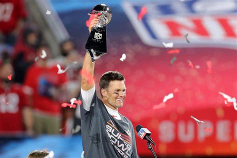 Tom Brady Signs Extension That'll Let Him Play Until 45 - InsideHook