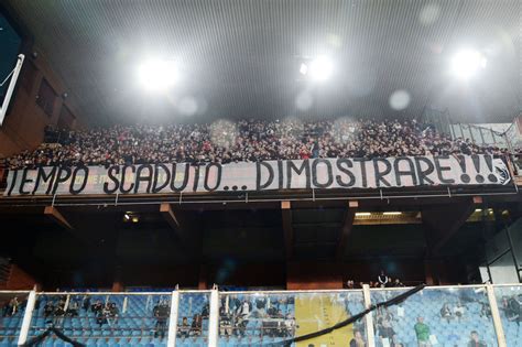 AC Milan Fans and Ultras Express Their Frustration With The Club ...