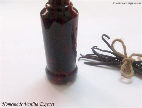 Cakes & More: Homemade Vanilla Extract