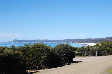 Friendly Beaches camping (Isaacs Point) | Parks & Wildlife Service Tasmania