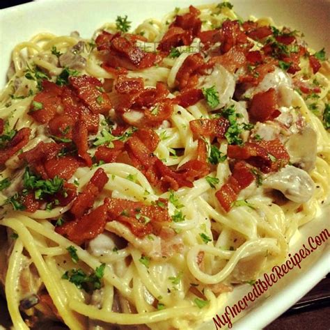 Creamy Bacon Carbonara with Chicken!