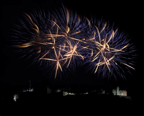 Edinburgh Festival Fireworks on Behance