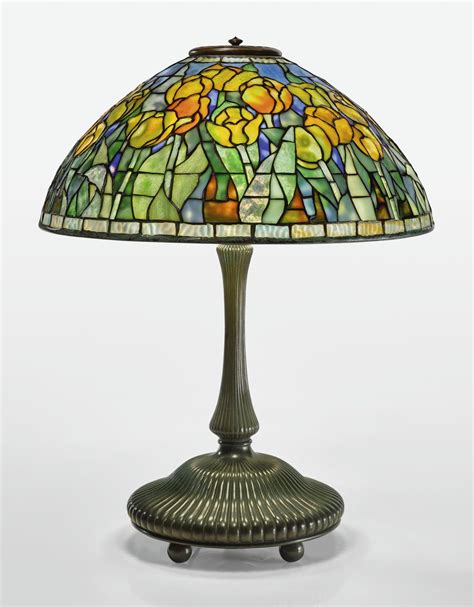 tiffany studios tulip table l ||| lighting ||| sotheby's n09958lot9x76zen | Lamp, Art glass lamp ...