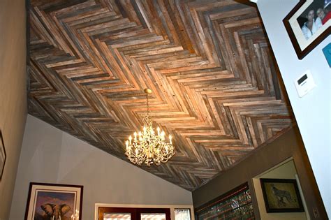 MakeMePrettyAgain: Reclaimed Wood Herringbone Pattern Ceiling Project!!!!