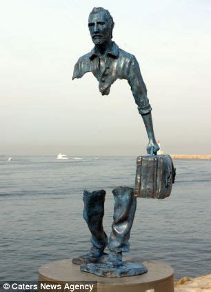 Famous Sculptures Artist : The skill that goes into creating a ...