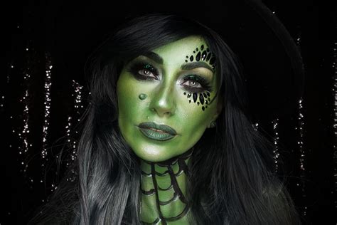 Green Witch Makeup Tutorial - Mehron, Inc.