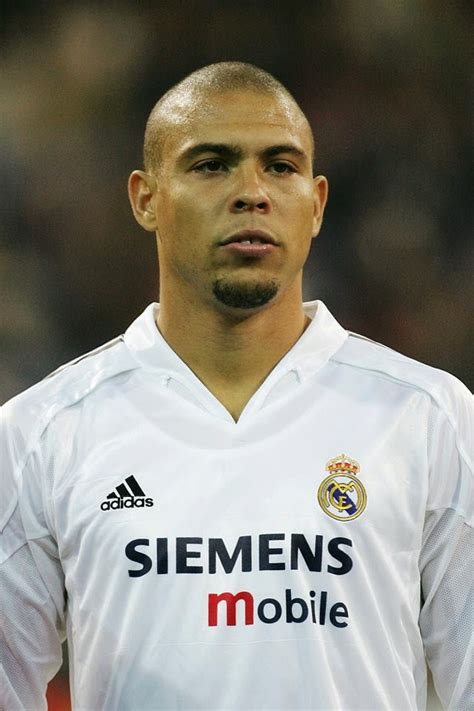 Ronaldo Nazario De Lima | Images and Photos finder