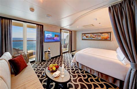 Genting Dream Cruise Room - Suma - Explore Asia