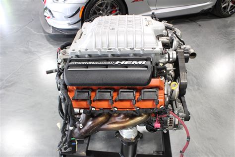 Dodge Hellcat V8 Engine for Sale in Illinois, Care to Guess How Much It Costs? - autoevolution