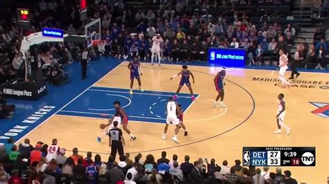 [Highlight] Knicks' new Center, Isaiah Hartenstein, drains a pair of ...