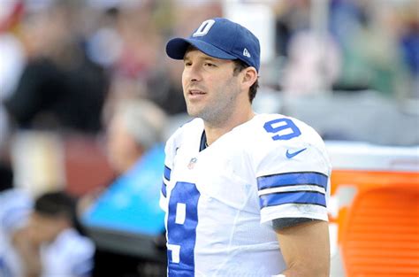 Tony Romo Has Back Surgery, Season Over