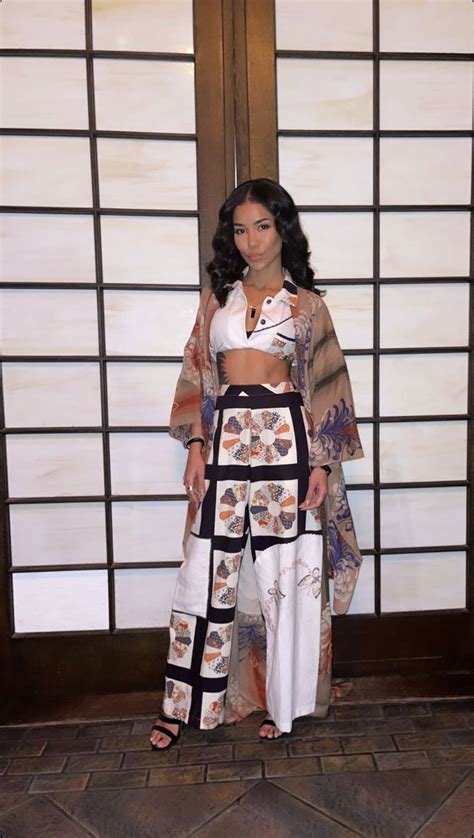 Jhene Aiko Outfits