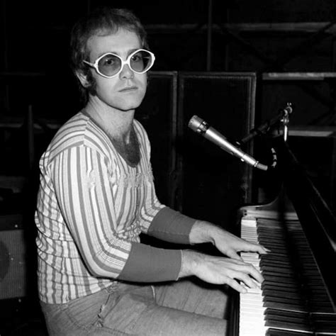 140 best ELTON JOHN PIANO MAN''''':-) images on Pinterest | Piano man ...