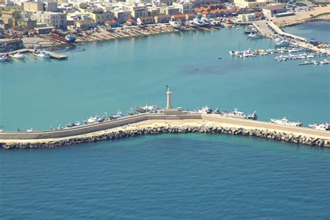 Molfetta Light Lighthouse in Molfetta, Italy - lighthouse Reviews - Phone Number - Marinas.com