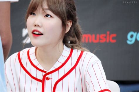 160703 AKMU Fansigning event at Coex! Note: We... : AKMU Must be L.O.V.E.